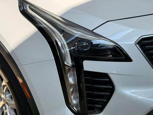 2019 Cadillac XT4 Luxury