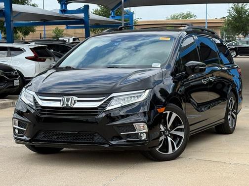 Crystal Black Pearl 2019 Honda Odyssey Elite