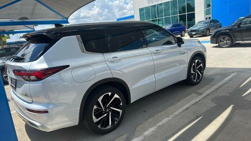 2023 Mitsubishi Outlander PHEV 40th Anniversary