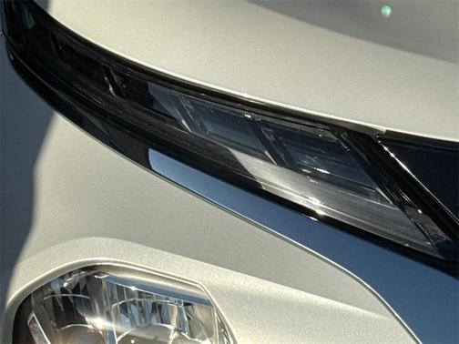 2023 Mitsubishi Outlander PHEV 40th Anniversary