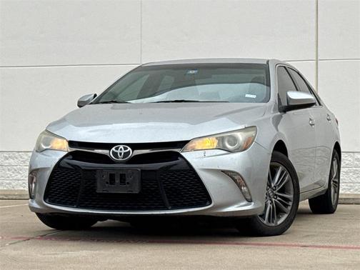 2016 Toyota Camry XLE