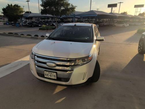 White Platinum Clearcoat Metallic 2014 Ford Edge Limited