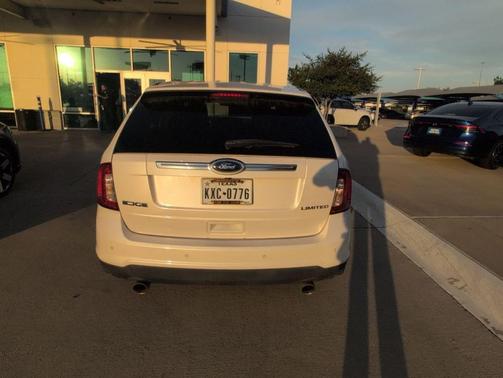 White Platinum Clearcoat Metallic 2014 Ford Edge Limited