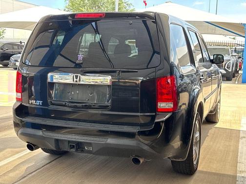 Crystal Black Pearl 2013 Honda Pilot EX-L w/ Navigation