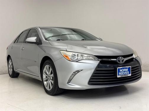 2016 Toyota Camry XLE