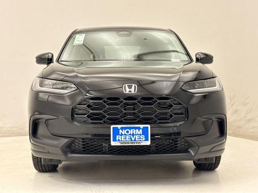 Crystal Black Pearl 2026 Honda HR-V LX