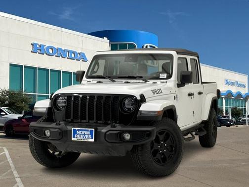2021 Jeep Gladiator Sport