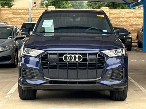 2023 Audi Q7 45 Premium Plus
