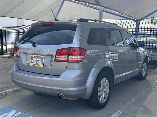 2017 Dodge Journey SE