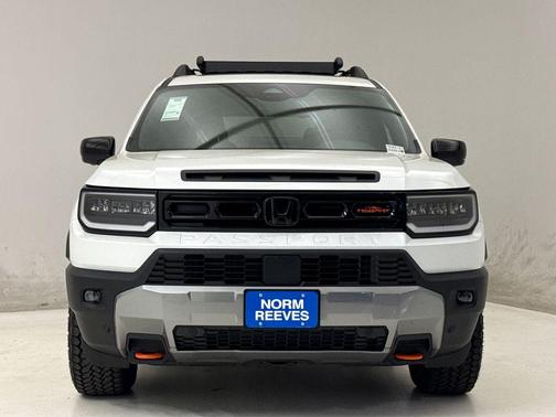 Platinum White Pearl 2026 Honda Passport TrailSport Elite