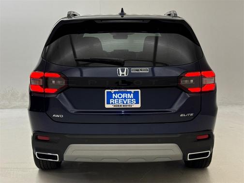2025 Honda Pilot Elite