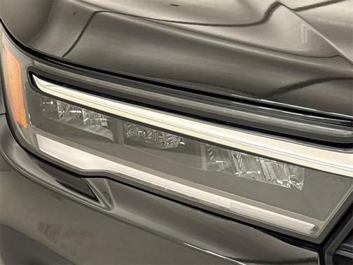 2023 Honda Pilot EX-L 8-Passenger