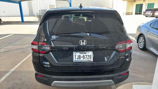 2023 Honda Pilot EX-L 8-Passenger