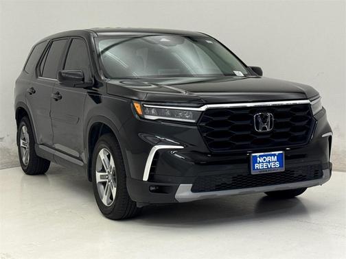 2023 Honda Pilot EX-L 8-Passenger