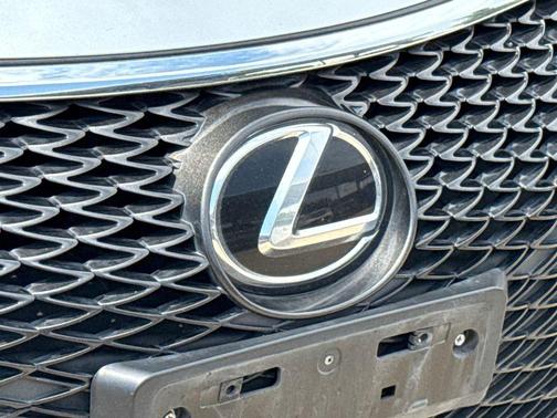 Silver Lining Metallic 2016 Lexus RC 200t Base