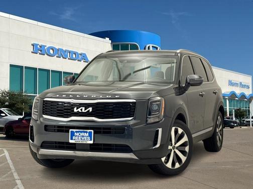 2022 Kia Telluride S