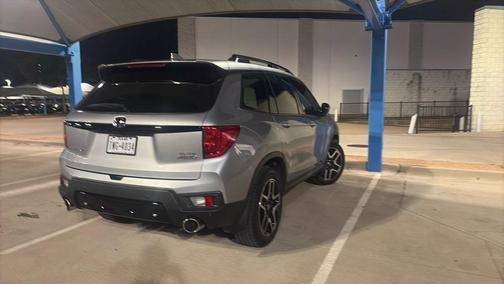 2023 Honda Passport Elite