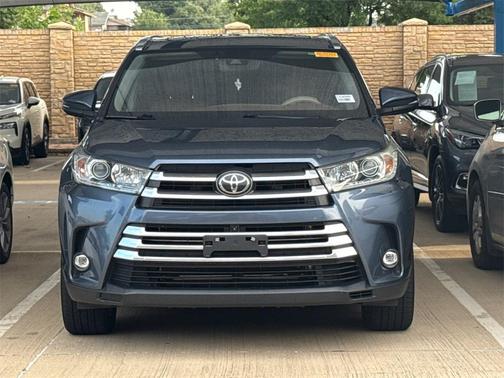 2019 Toyota Highlander Limited Platinum