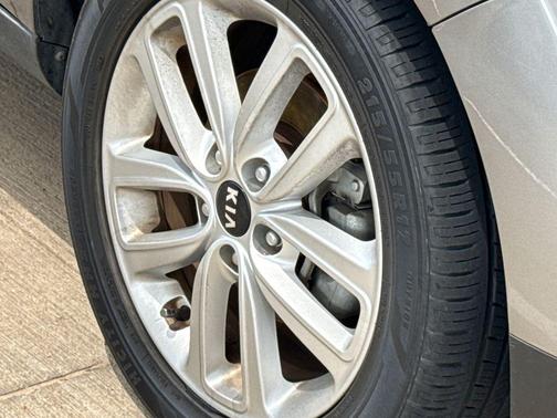 Titanium Gray 2019 Kia Soul +