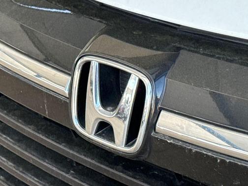 White Orchid Pearl 2017 Honda HR-V LX