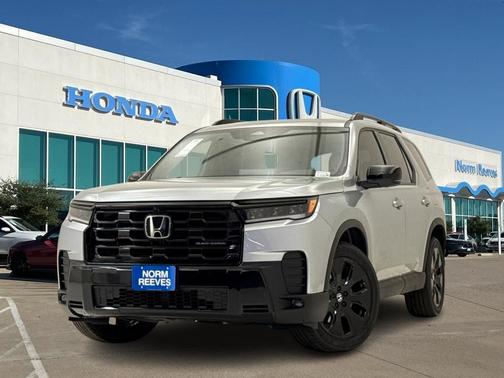 Solar Silver Metallic 2026 Honda Pilot Black Edition