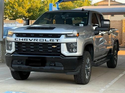 2022 Chevrolet Silverado 2500 Custom