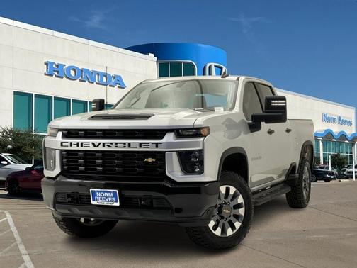 2022 Chevrolet Silverado 2500 Custom