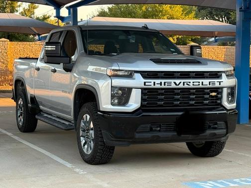 2022 Chevrolet Silverado 2500 Custom