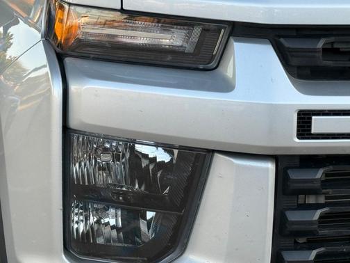 2022 Chevrolet Silverado 2500 Custom
