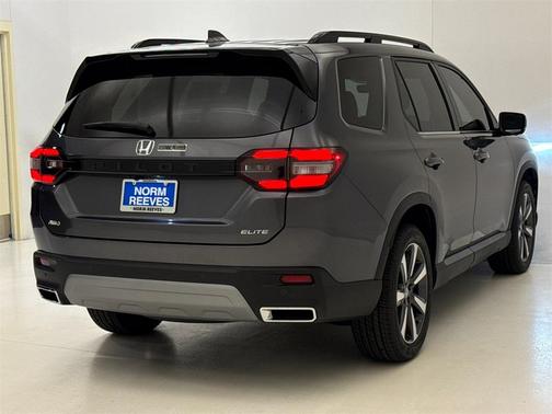 2025 Honda Pilot Elite