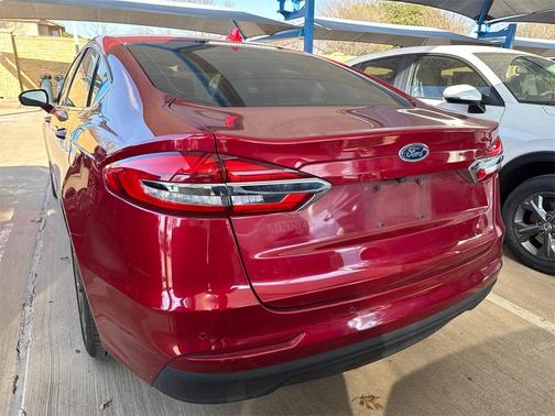 2020 Ford Fusion SEL