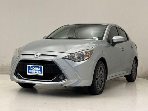 2019 Toyota Yaris Sedan LE