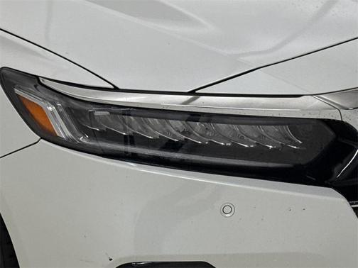 2022 Honda Accord Touring 2.0T