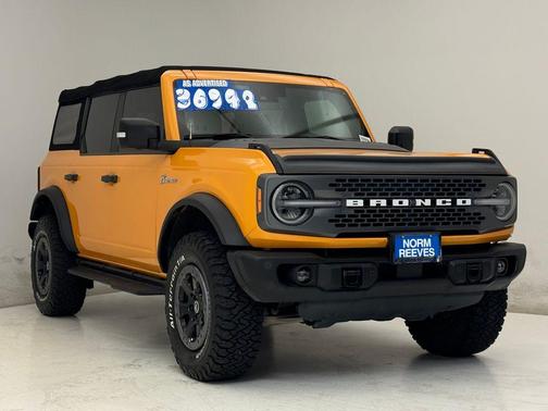 Orange Metallic 2022 Ford Bronco Badlands