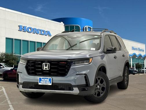 2023 Honda Pilot TrailSport