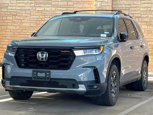 2023 Honda Pilot TrailSport