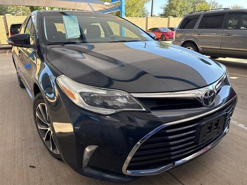 2016 Toyota Avalon XLE