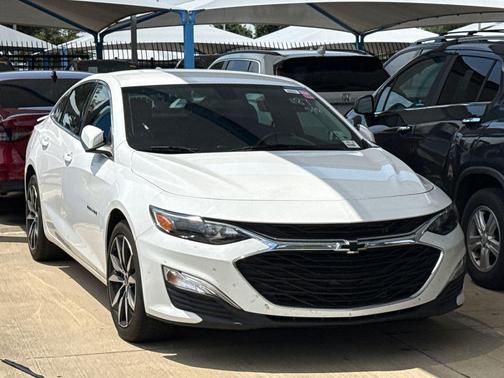Summit White 2020 Chevrolet Malibu RS