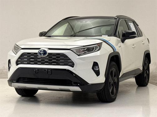 2019 Toyota RAV4 Hybrid XSE