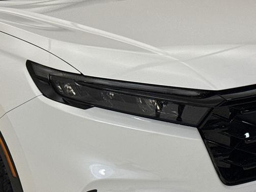 Platinum White Pearl 2026 Honda CR-V Hybrid Sport-L