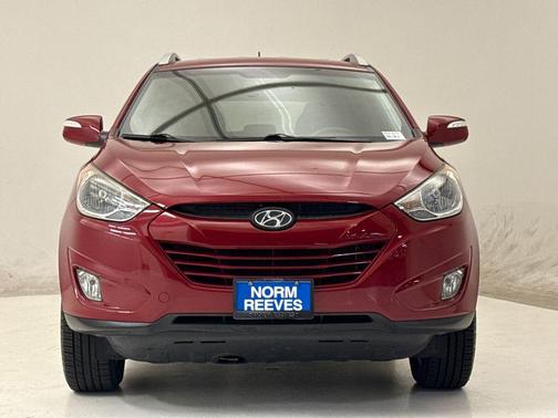 Garnet Red 2013 Hyundai TUCSON GLS