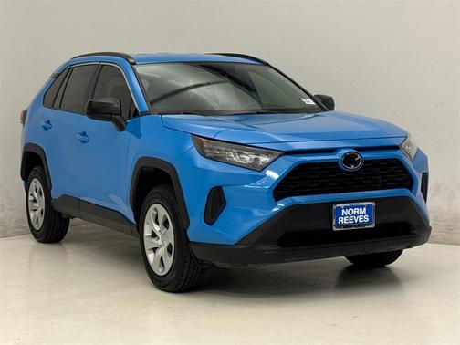 2021 Toyota RAV4 LE