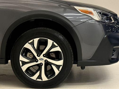 Magnetite Gray Metallic 2022 Subaru Outback Limited XT