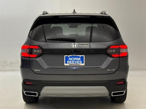 2025 Honda Pilot Elite