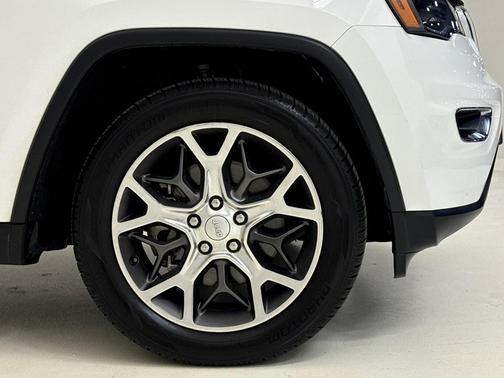 2022 Jeep Grand Cherokee WK Limited