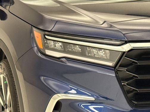 Obsidian Blue Pearl 2025 Honda Pilot Touring