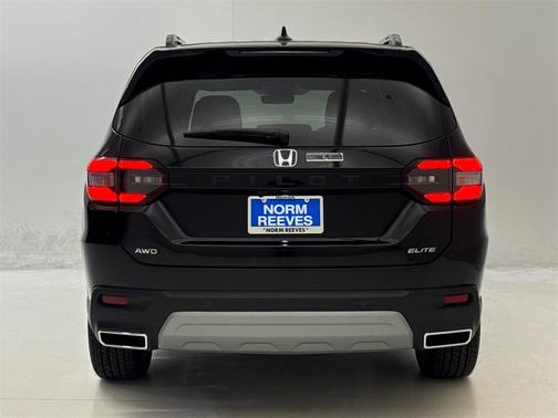 2025 Honda Pilot Elite