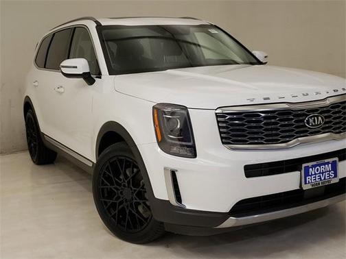 Photo 2 of 38 of 2020 Kia Telluride EX
