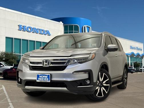 2019 Honda Pilot Touring 8-Passenger
