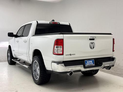Bright White Clearcoat 2019 RAM 1500 Big Horn